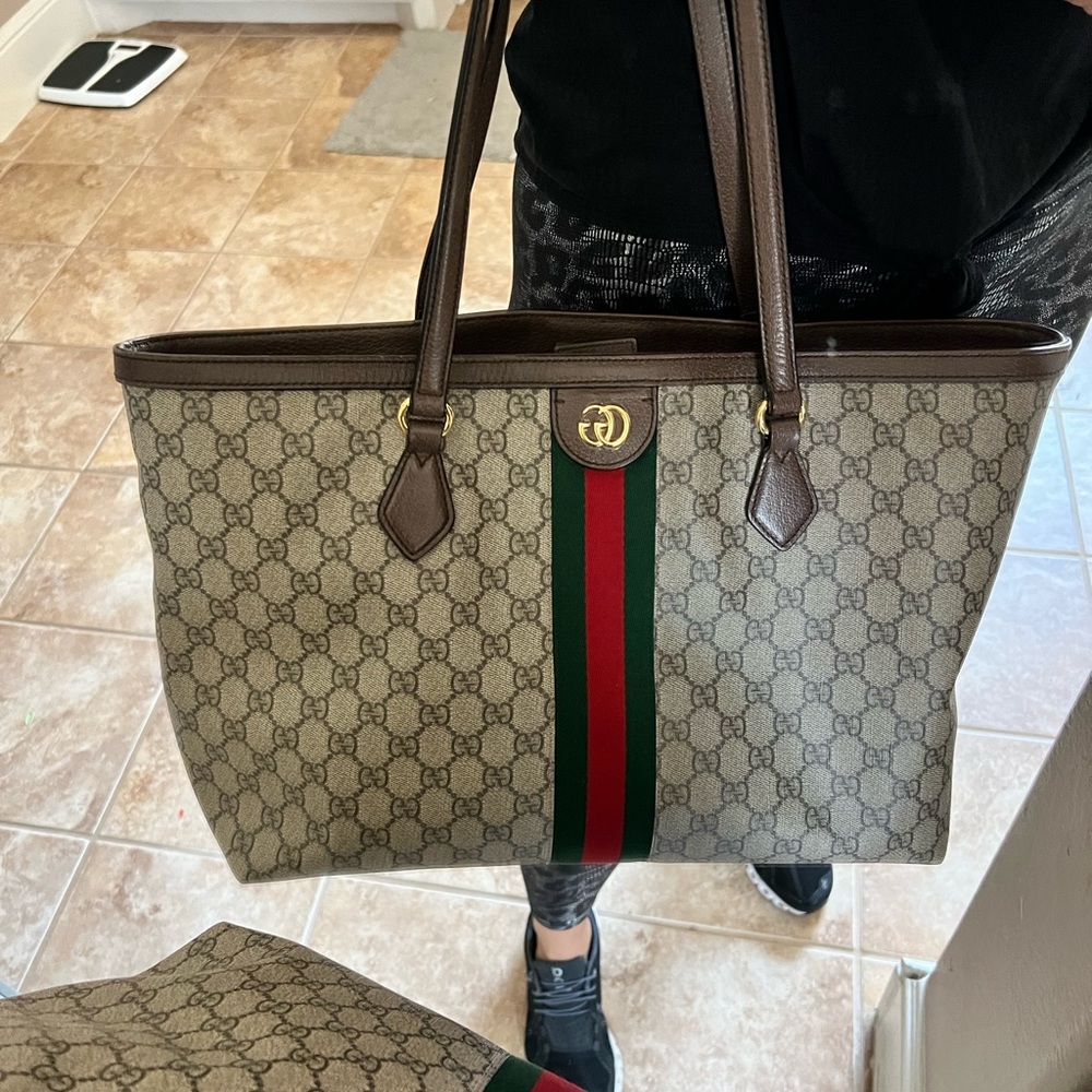 Gucci shoulder Bag